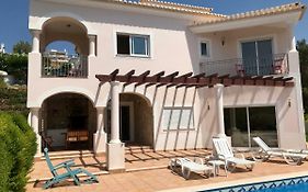 Lovely Burgau Villa Just 3 Mins Walk From Beach