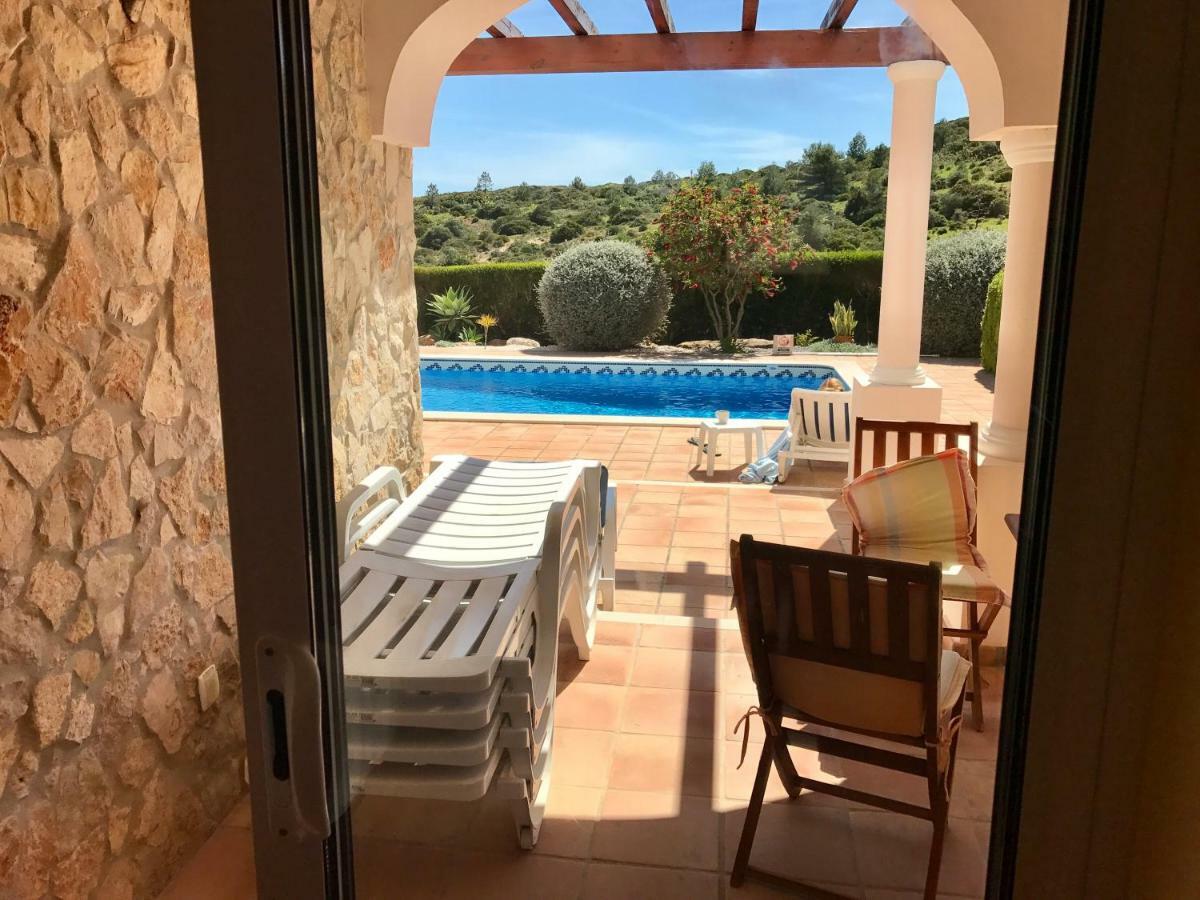 Lovely Burgau Villa Just 3 Mins Walk From Beach Budens Exterior foto